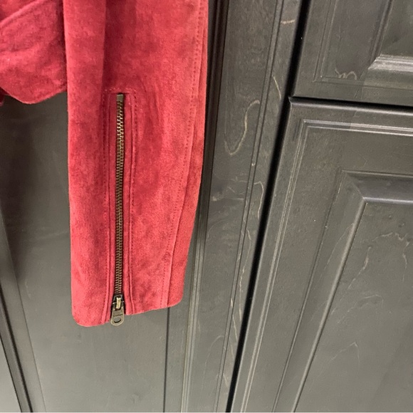 Vigors , suede jacket - Picture 5 of 6